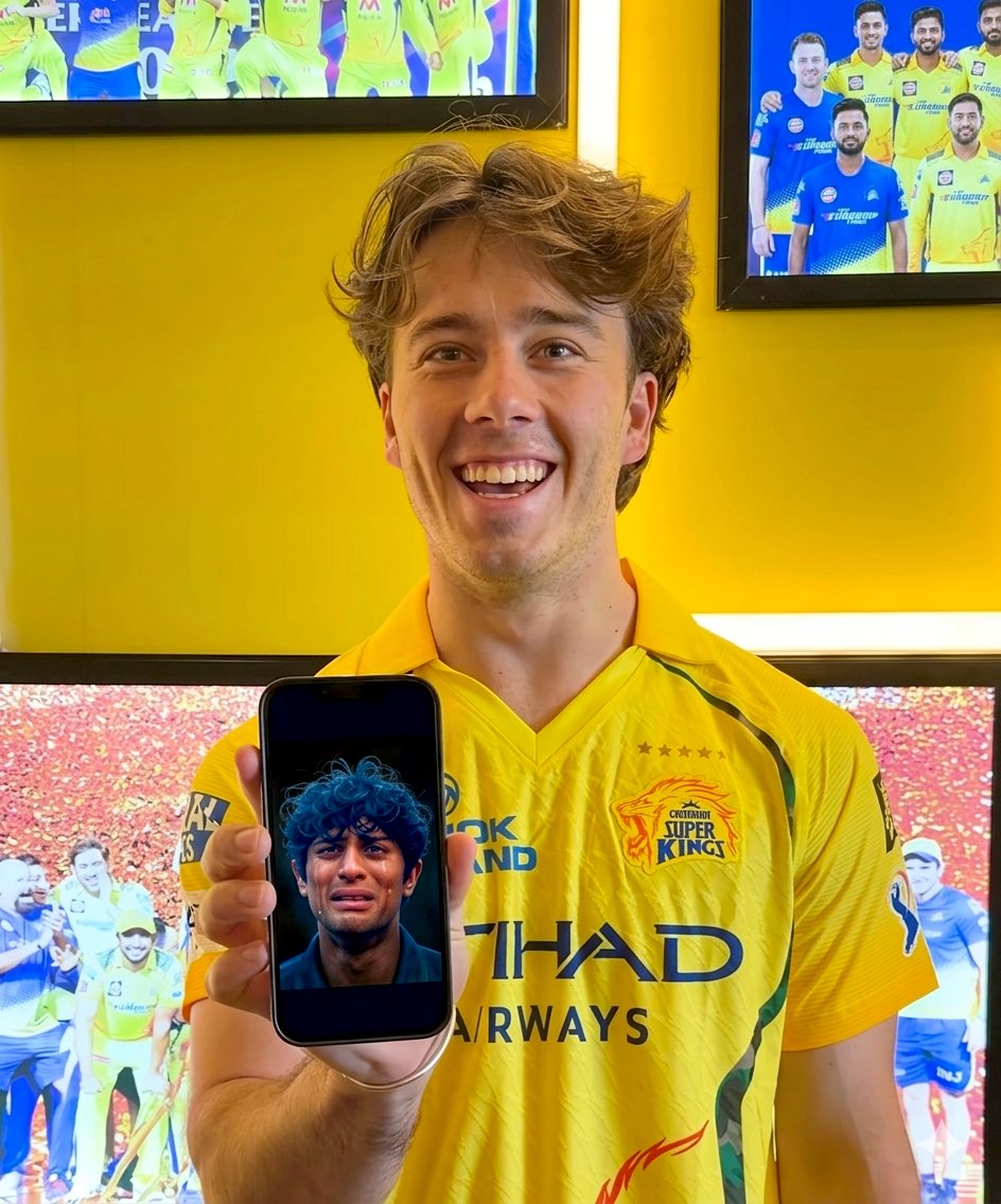 Junaid Khan tweet media