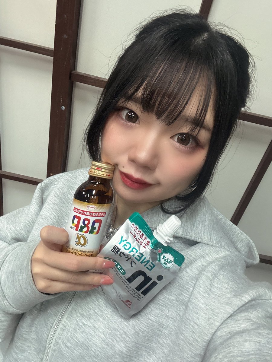 #つむぎいと2026 絆2日目ありがとうございました❣️❣️❣️

次は【縁】初日です！！！！！✨✨✨
めぶきいと🧵です♥️
【18：00】から‼️

当日券あります！まだまだお待ちしてます‼️

飛び込みの方、受付の方に藤白特典くださいとお伝えください(  . .)"