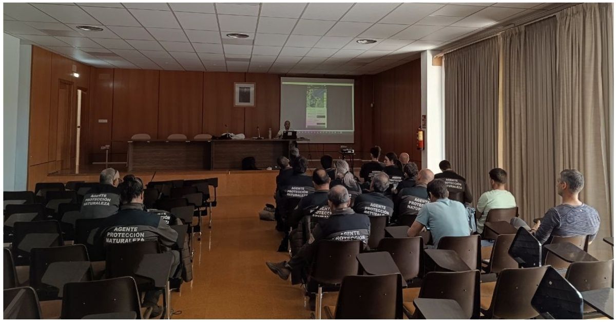 IIFFAragon's tweet photo. 🔥💻 Concluye la 1ª ronda de #FlamaOnTour. Desde finales de 2025, el personal de INFOAR ha recibido formación sobre #FLAMA, la nueva plataforma del @GobAragon que moderniza la gestión de incendios forestales, integrando cartografía, meteorología, gestión de medios ¡y mucho más! https://t.co/LUx0sqi80z