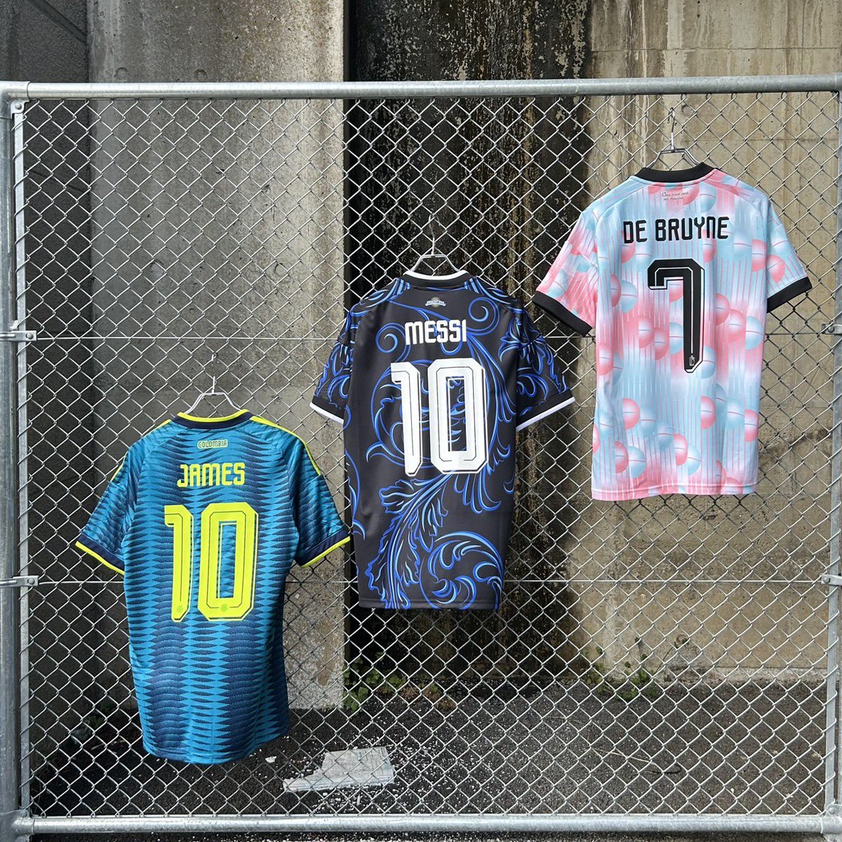 サッカーショップfcFA【公式】定休日無し open11:00~close18:00☆スタッフ募集中 tweet media