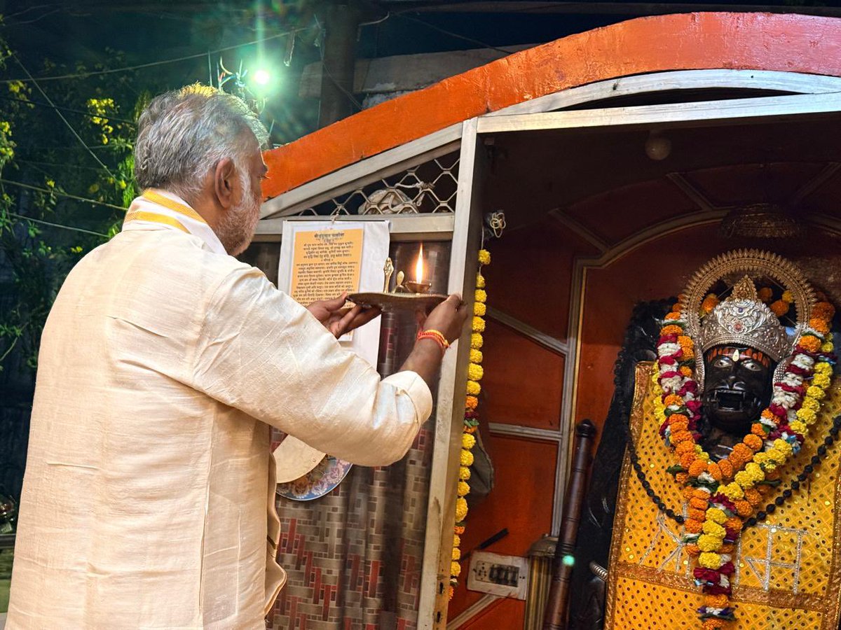 Prahlad Singh Patel ( वृक्ष से जल, जल से जीवन) tweet media