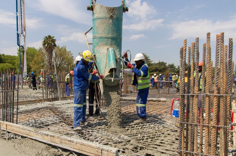 Mining_Online's tweet image. As a #Labour #Intensive #Industry, #Civil #Engineering has long played a #Pivotal role in #Stimulating the #Growth of small #Businesses and #Subcontractors. 

africanmining.co.za/2026/03/27/lab…

#AfricanMining #BCCEI #LabourCompliance #CivilEngineering #SmallBusinesses #Subcontractor