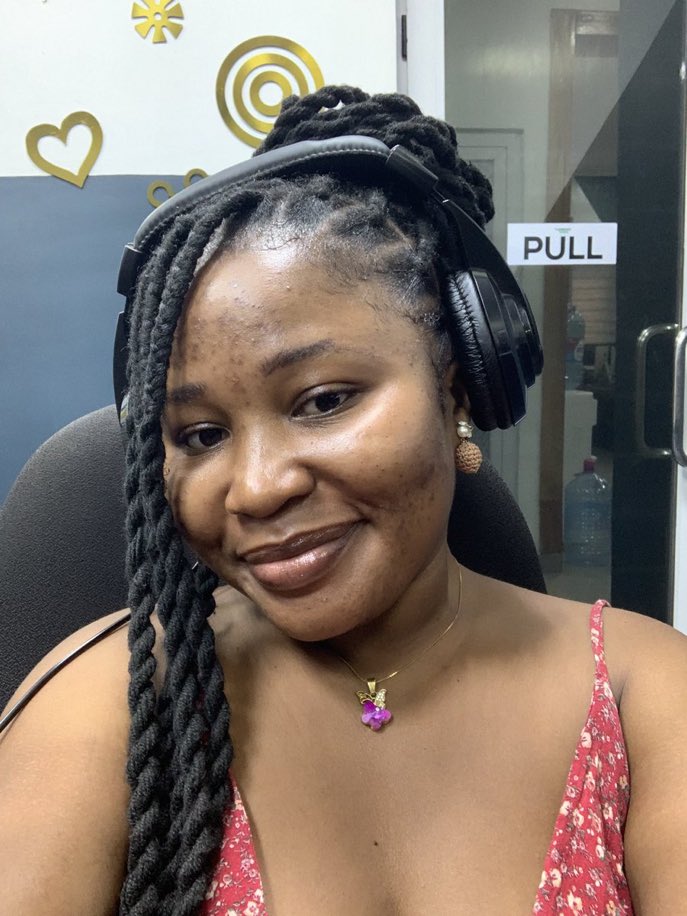 Efya_Seedorfina❄️💧 tweet media