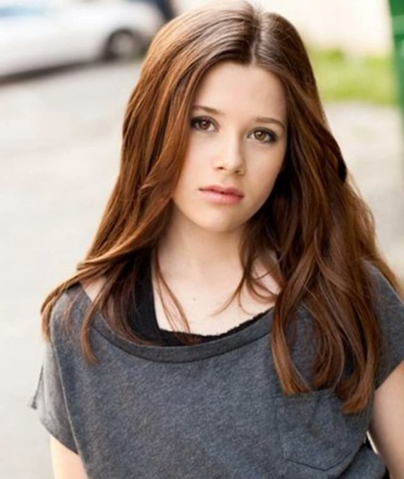 celebcrush4922's tweet photo. Happy Birthday Natasha Calis 🎂🎉
#HappyBirthday #Natasha #Calis #NatashaCalis https://t.co/mu5yiOO4CP