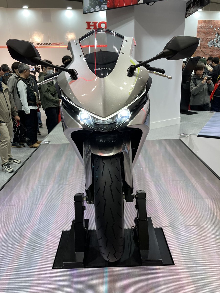 Accela@バイク記事紹介 tweet media