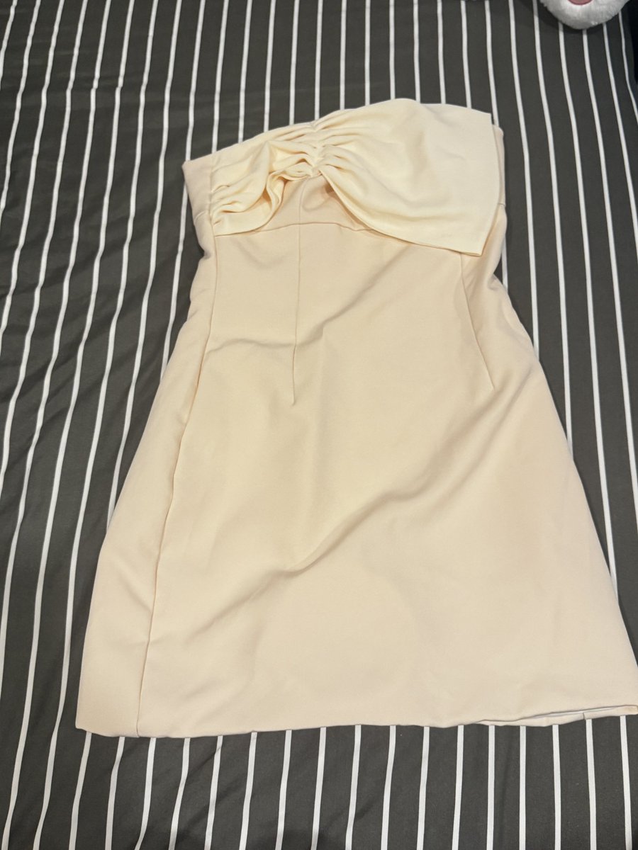 sysayak's tweet image. ส่งต่อเสื้อ #giltmonboutique 🍒
มือ 1 ซื้อเก็บไม่เคยใส่
350 ส่งฟรี

 #ส่งต่อเสื้อผ้า #ส่งต่อเสื้อผ้ามือสอง #ส่งต่อstylist #cintageshopส่งต่อ #vghbkk #ส่งต่อriley #ส่งต่อprey #ส่งต่อraccon #ส่งต่อfallen #ส่งต่อกระเป๋า #ส่งต่อlongchamp #ส่งต่องานไอจี #ส่งต่อเดรส