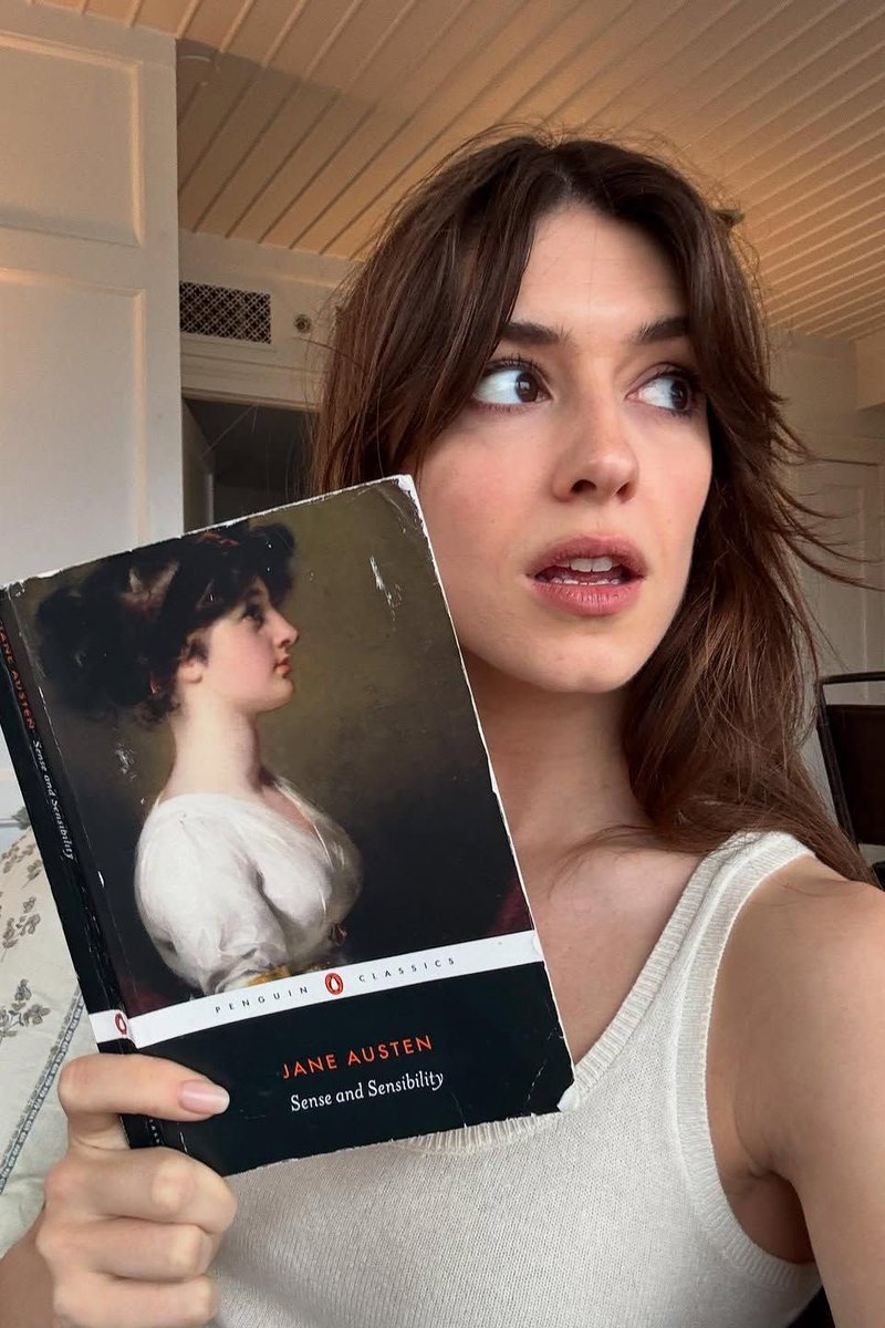 daisyejdaily's tweet image. Daisy Edgar-Jones' upcoming projects:
🌼 Sense &amp;amp; Sensibility
🌼 A Place in Hell w/ Andrew Scott
🌼 Here Comes the Flood w/ Denzel Washington &amp;amp; Rob Pattinson
🌼 Mosquito w/ Nicholas Hoult
🌼 Tomorrow, and Tomorrow, and Tomorrow
🌼 A Good Person (producer)
🌼 *Stan w/ Drew Starkey