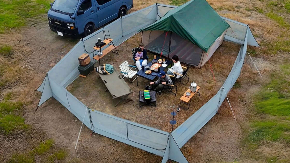 繊研新聞 tweet media