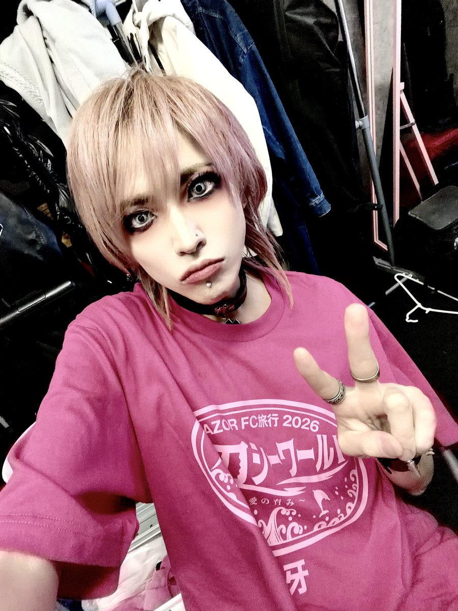 木更津OSSAサンクス！

めちゃくちゃ楽しかった。

木更津に来てよかった。

まじで愛してるぜ。

心からありがとう。

1 DAYBREAK
2 彩ル鼓動
3 SAMURAIソードMAN
4 彼女はクレオパトラ
5 瓦礫
6 BAD EVIDENCE
7 Limit
8 nothing here
9 UNION
10 Labyrinth
11 ハイビスカス
12 PRIMARY