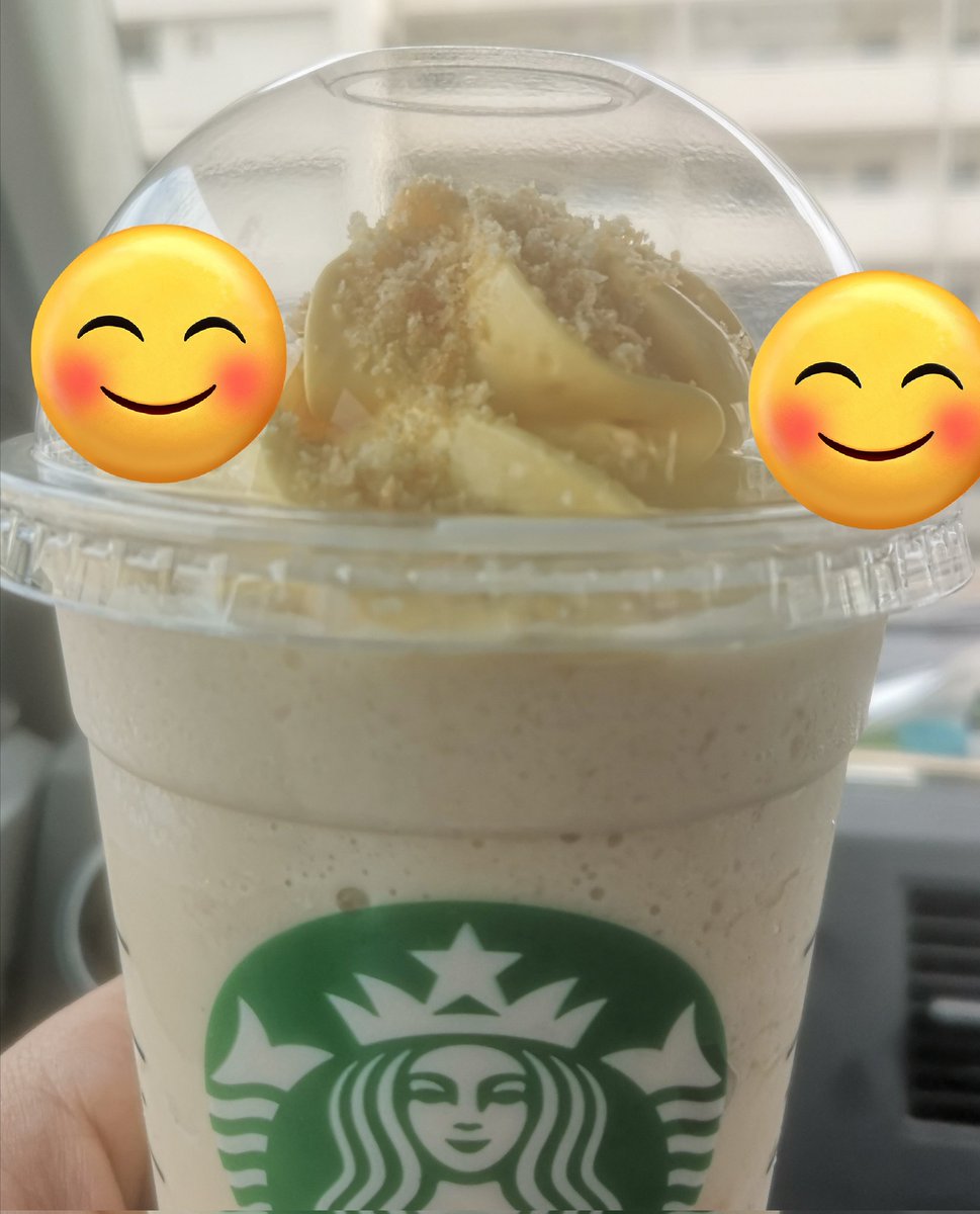hosiami79's tweet photo. スタバのチケットを貰ったのでシュークリームフラペチーノ頼みました(　＾∀＾) https://t.co/gB7G2ZBDgb