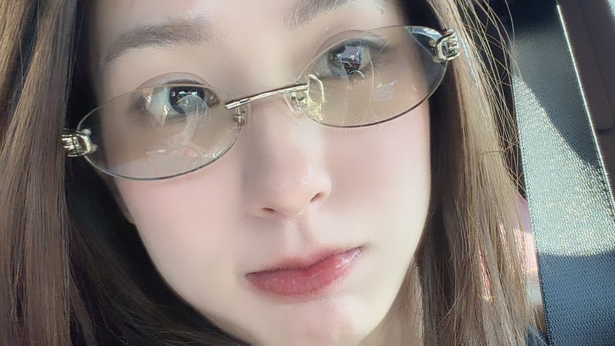 𝐀𝐧𝐭. tweet media