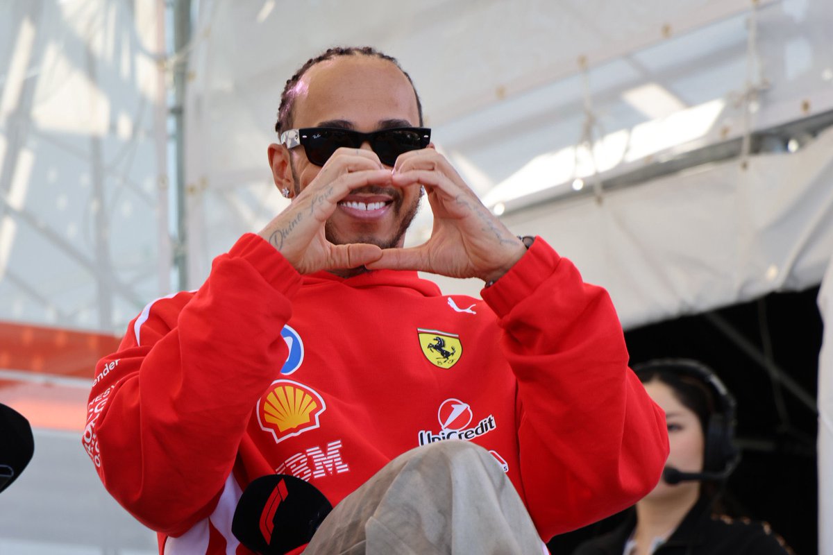 🦋 Amber tweet media