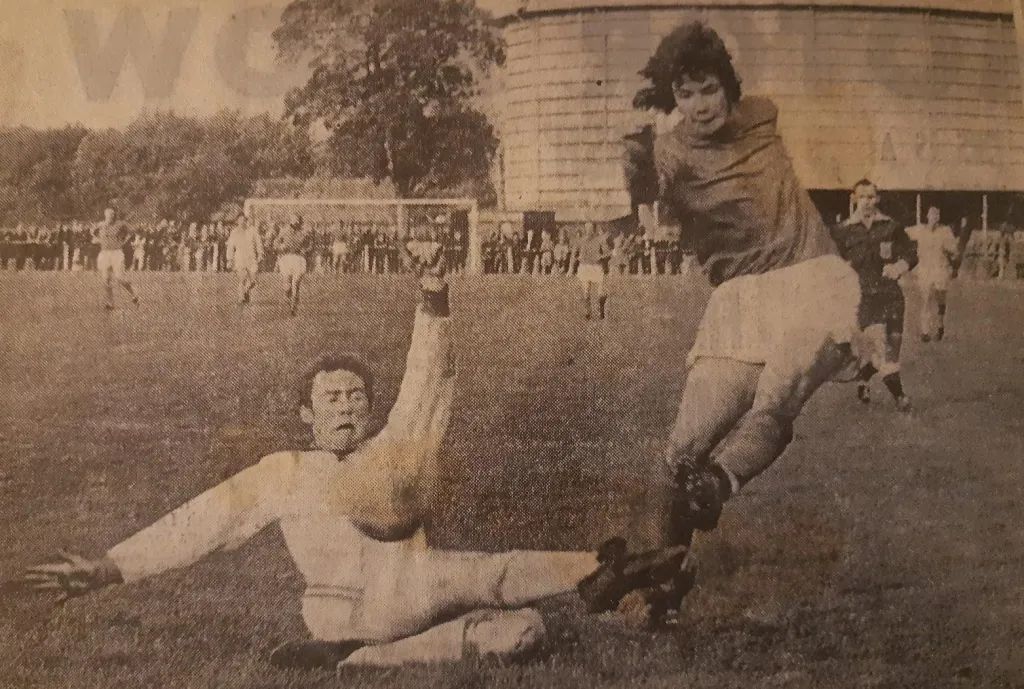LancasterCityFC's tweet photo. It is with deep sadness that we share the news of the passing of former player and manager, Keith Brindle. https://t.co/b3fuVCN0YC