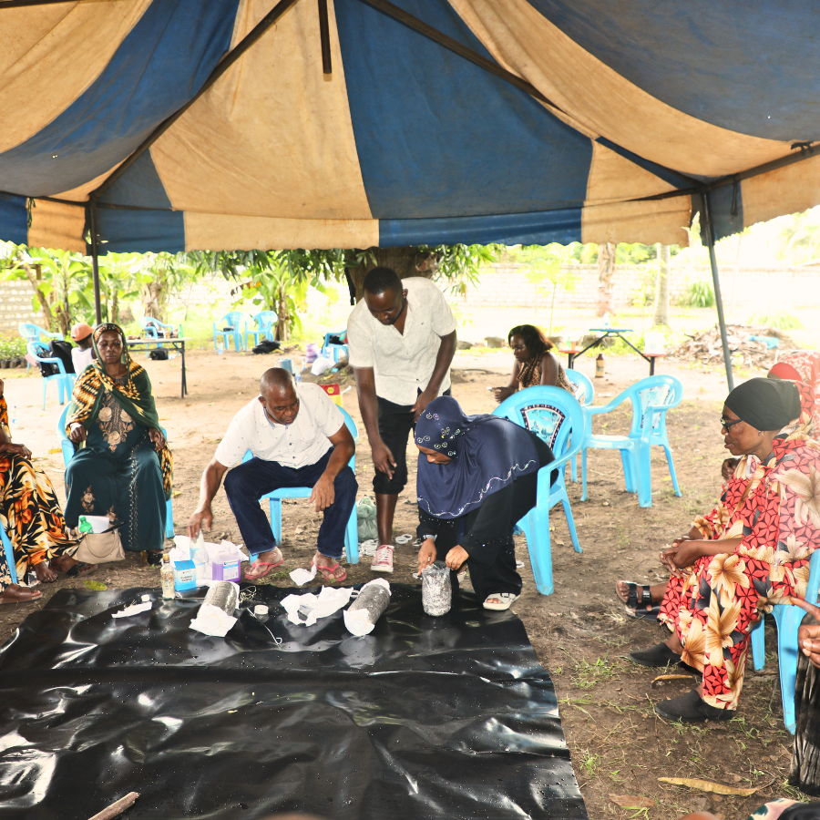 CRAWN TRUST tweet media