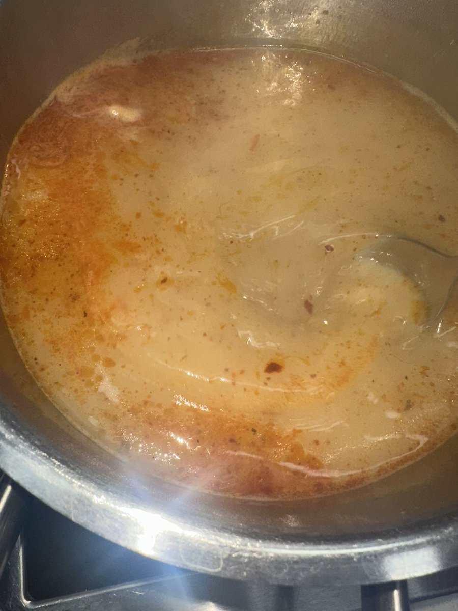 은재 on fire tweet media