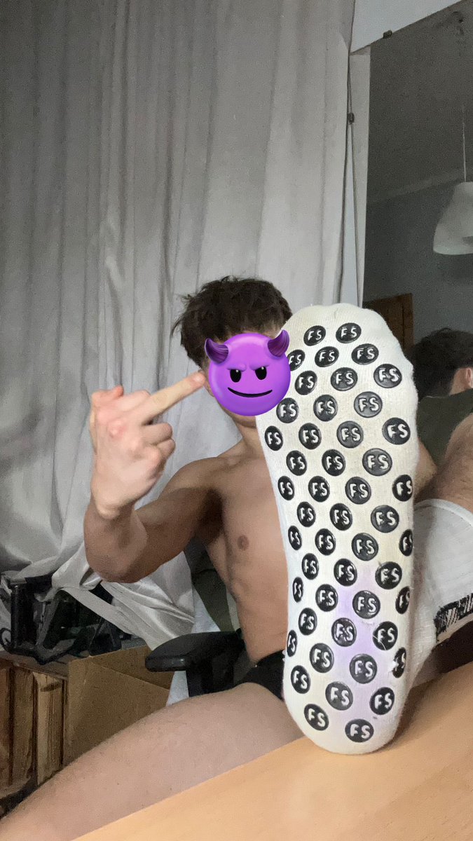 Soccer boy tweet media