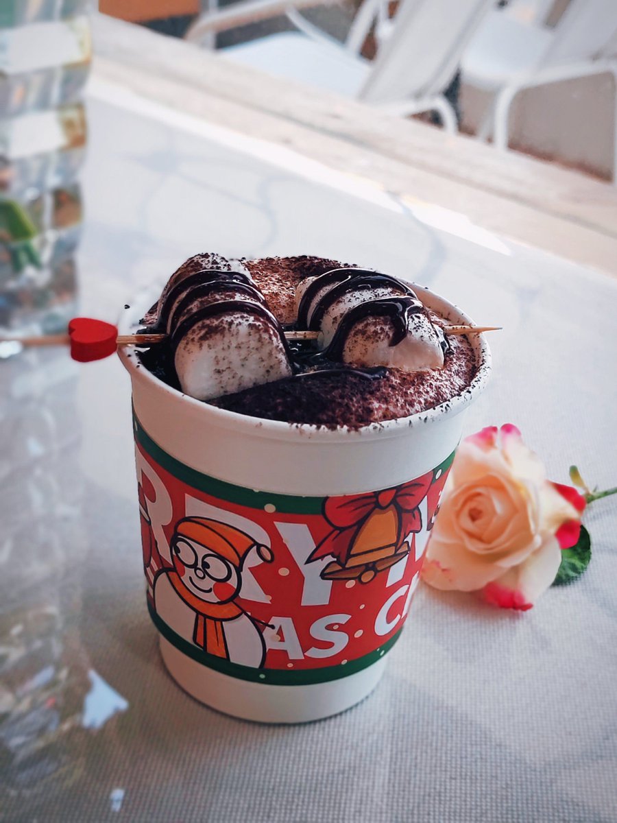 Megan Flynn tweet media