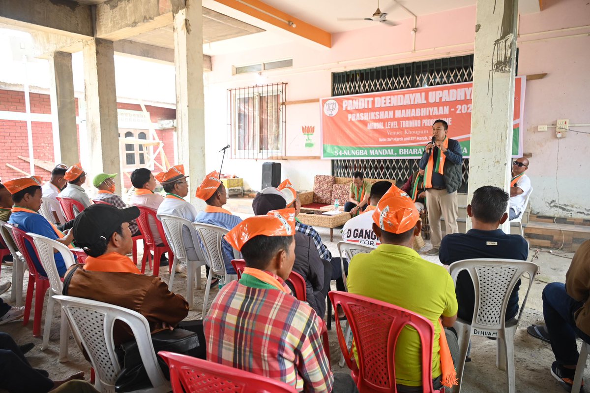 Dinganglung Gangmei tweet media