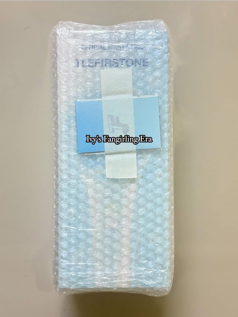 ivykaren122's tweet photo. WTS TleFirstone Official Light Stick
It's totally new. I haven't even unpacked it yet! If interested, dm me.
F2F available in bangkok. Shipping is also available.
#TleFirstOneOfficialLightStick
#ตลาดนัดเขมจิรา #ตลาดนัดเติ้ลเฟิร์สวัน
#ตลาดนัดดูมันดิ #ตลาดนัดดมด #ตลาดนัดdmd https://t.co/nBJXUhvvIK