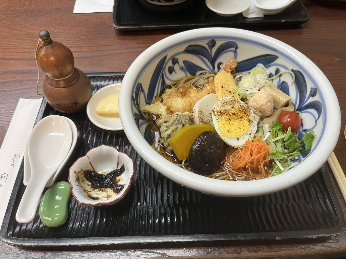 だいこんあし tweet media