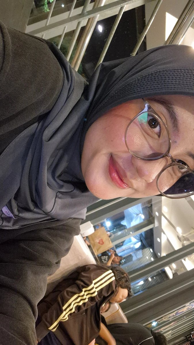 freedomforicom!! tweet media