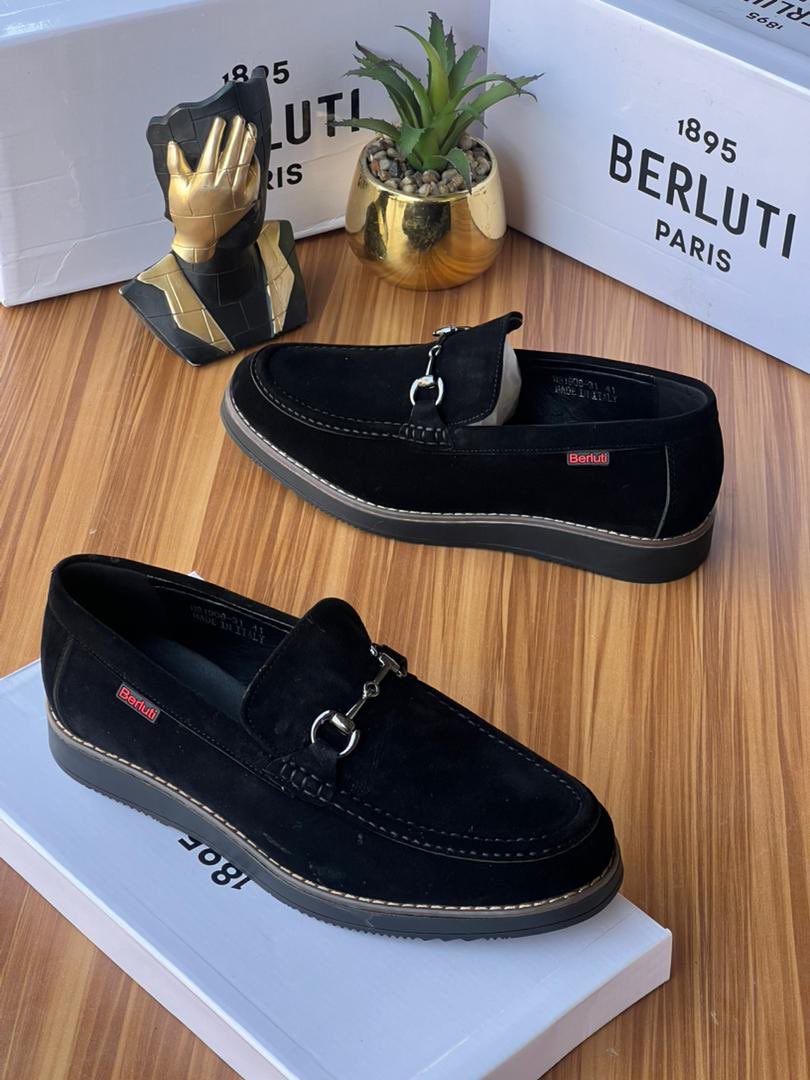 Ramlat shoemix 🥳👟🛒 tweet media