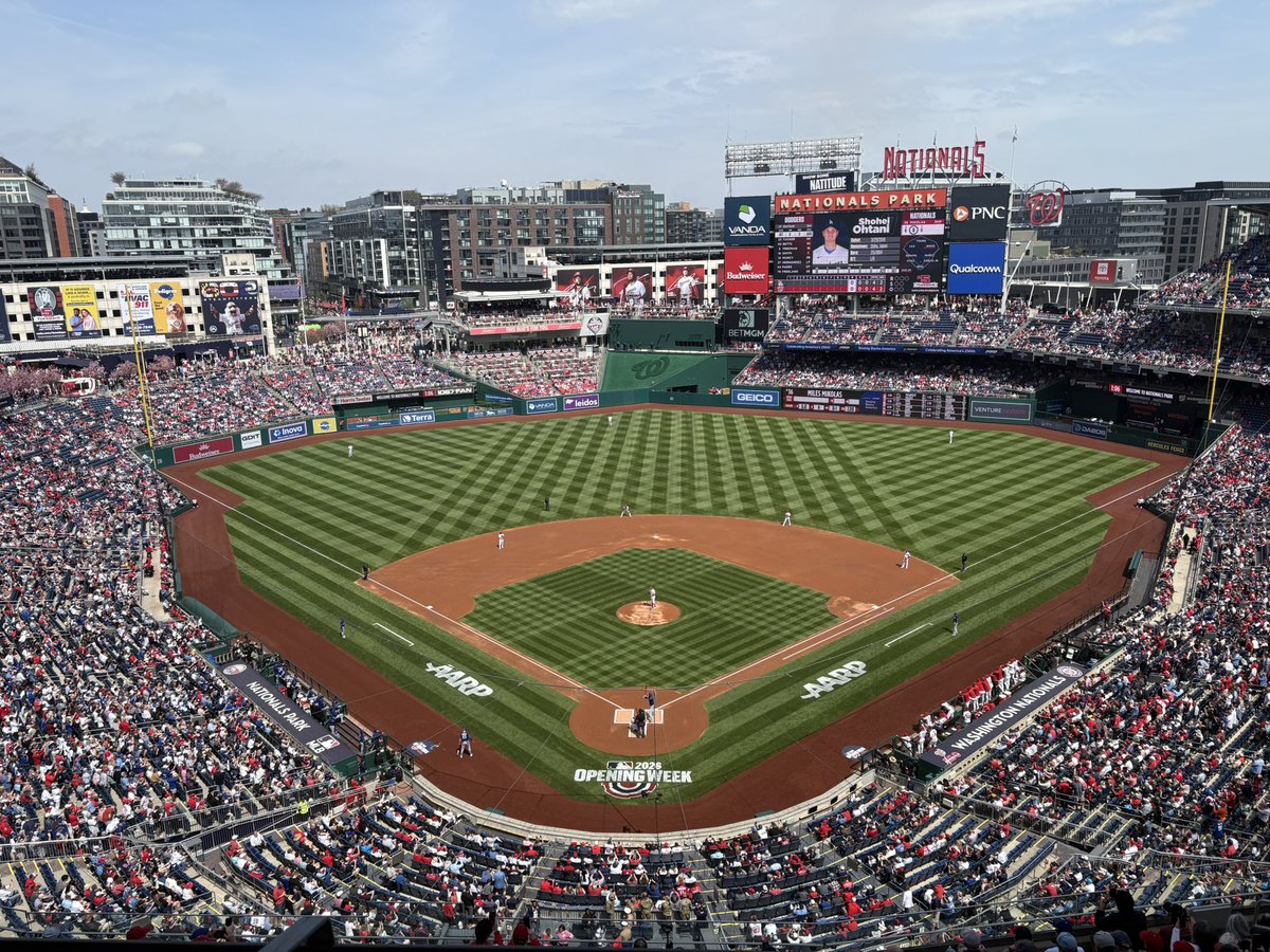 thomloverro's tweet image. #Nationals home opener vs. Los Angeles Dodgers