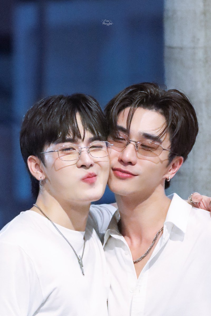 ฉันเป็นมักเกิ้ล tweet media