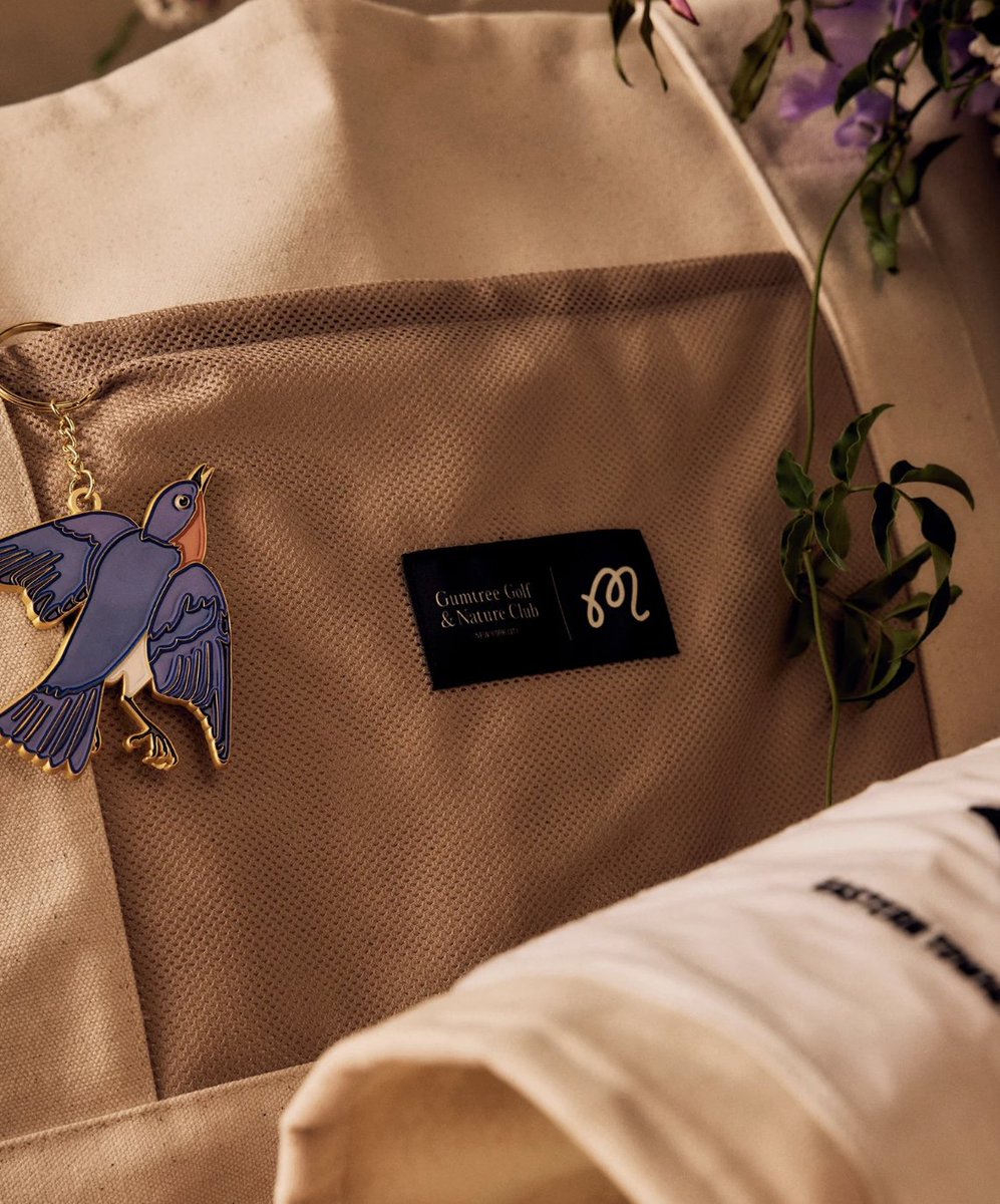 Raymond Williams tweet media