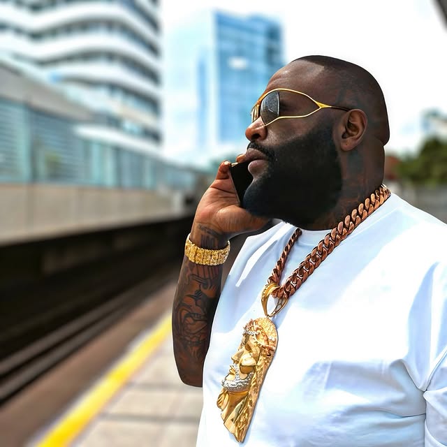 Get Rich or die trying. In God We trust tweet media