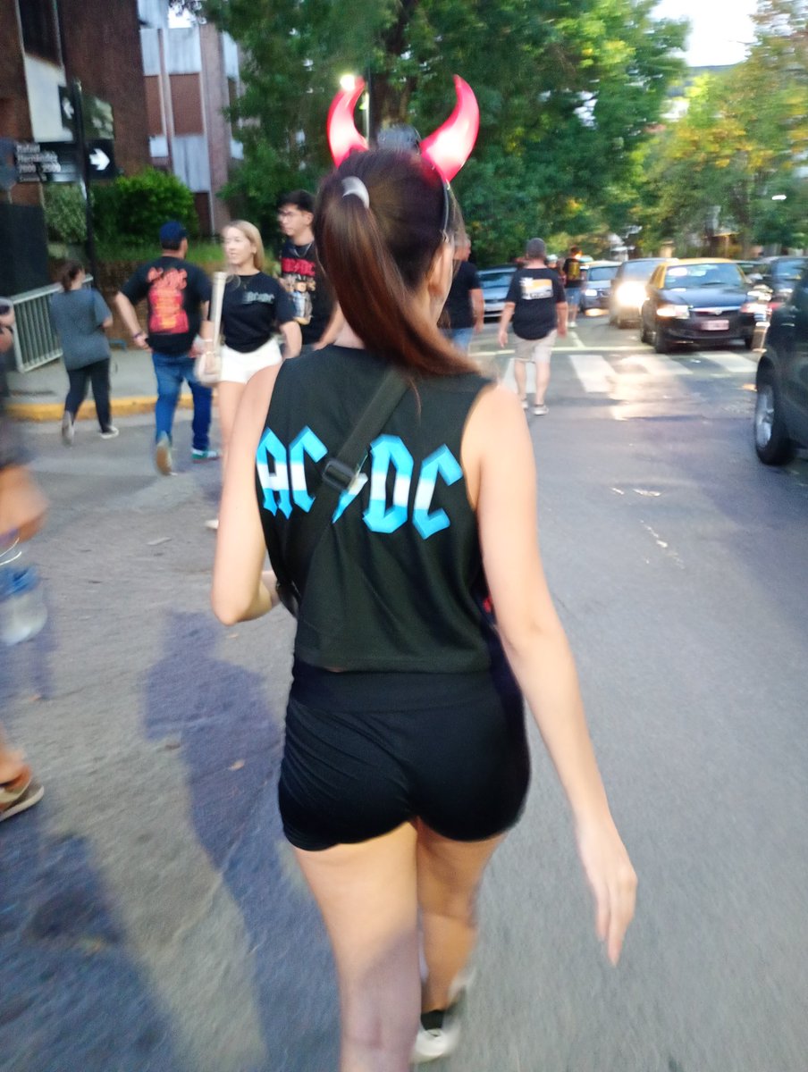 yani 🇸🇪 tweet media