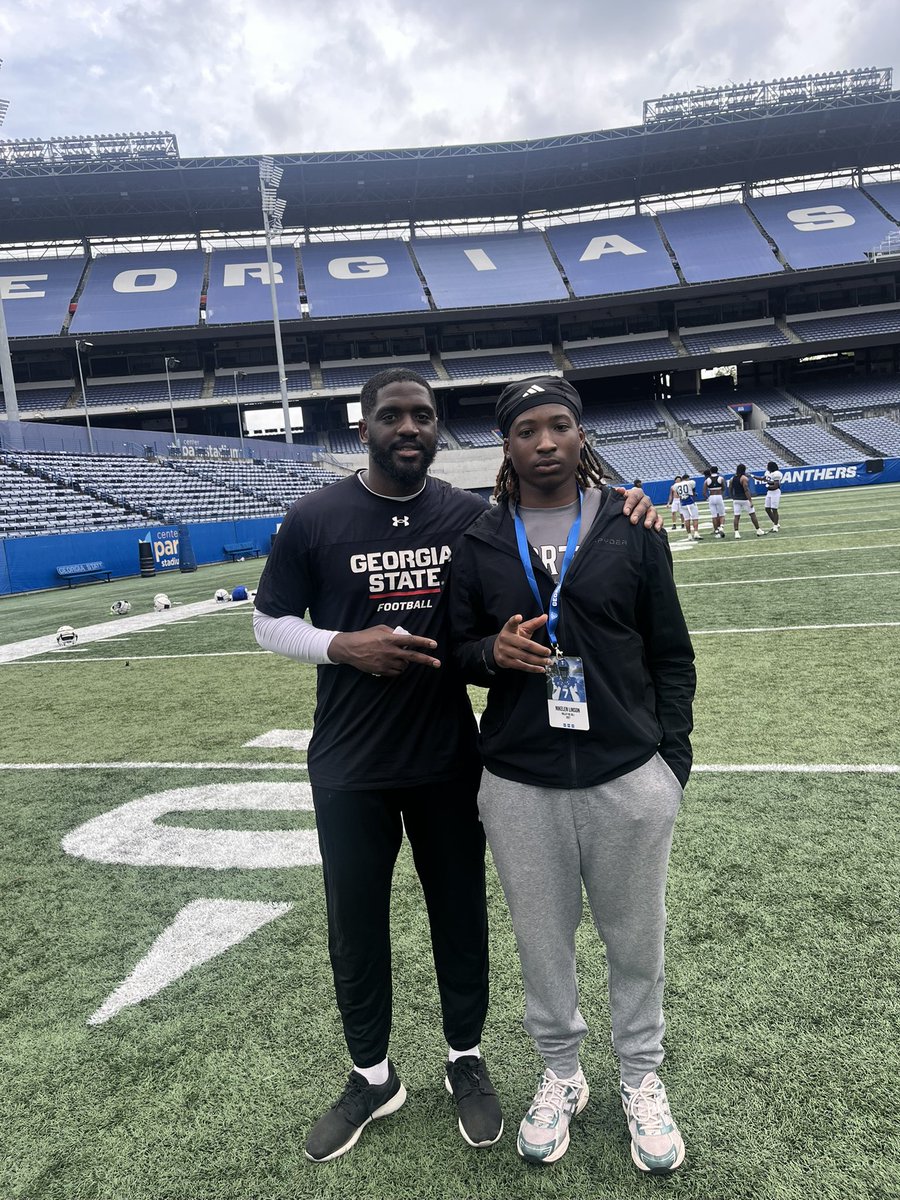 NikelenLinson's tweet photo. I had an amazing time in New Atlanta today. It was great getting to meet with some of the players and coaches!!

@DellMcGee @Jttaylor_44 @leakbryant @jonstephensgsu @GeorgiaStateFB 

@HallTechSports1 @valley6877 @PrepRedzoneAL https://t.co/KChIPYPUur