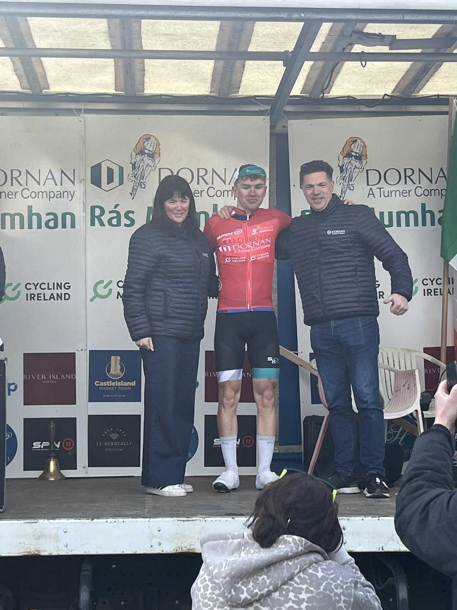 Rás Mumhan tweet media