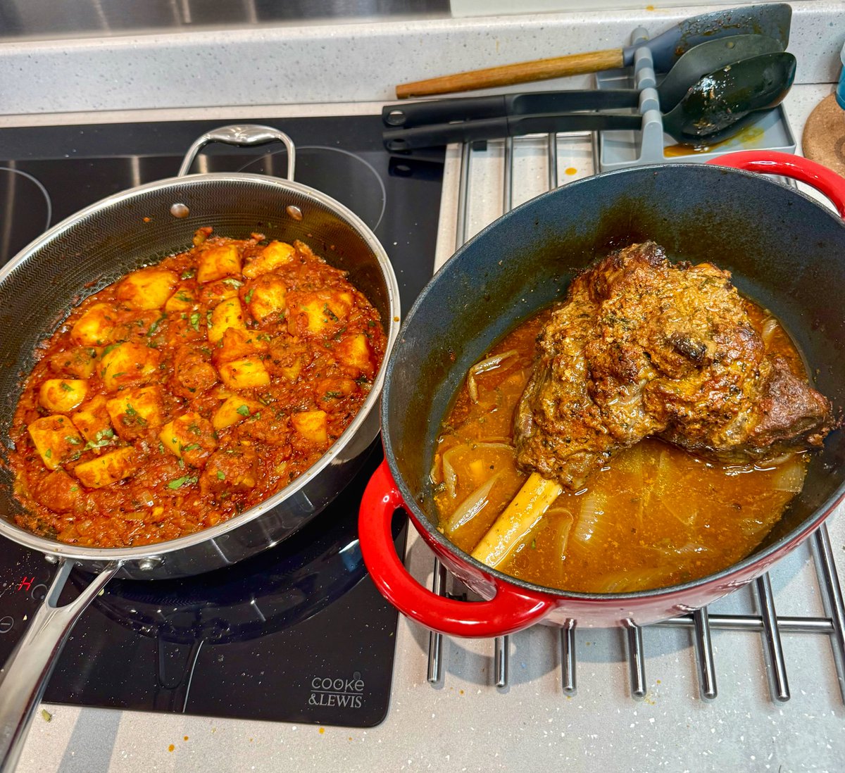 Matt Hutson tweet media