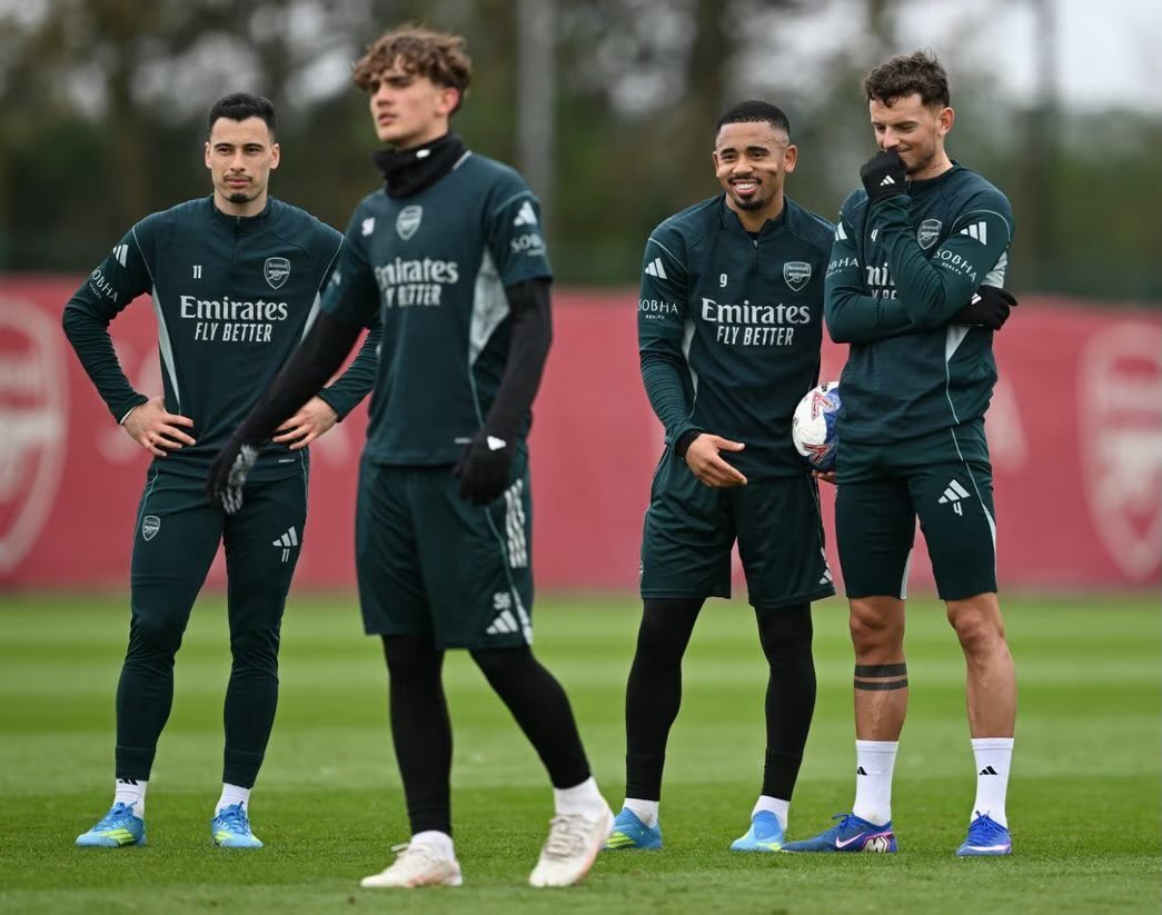 Binary89 tweet media