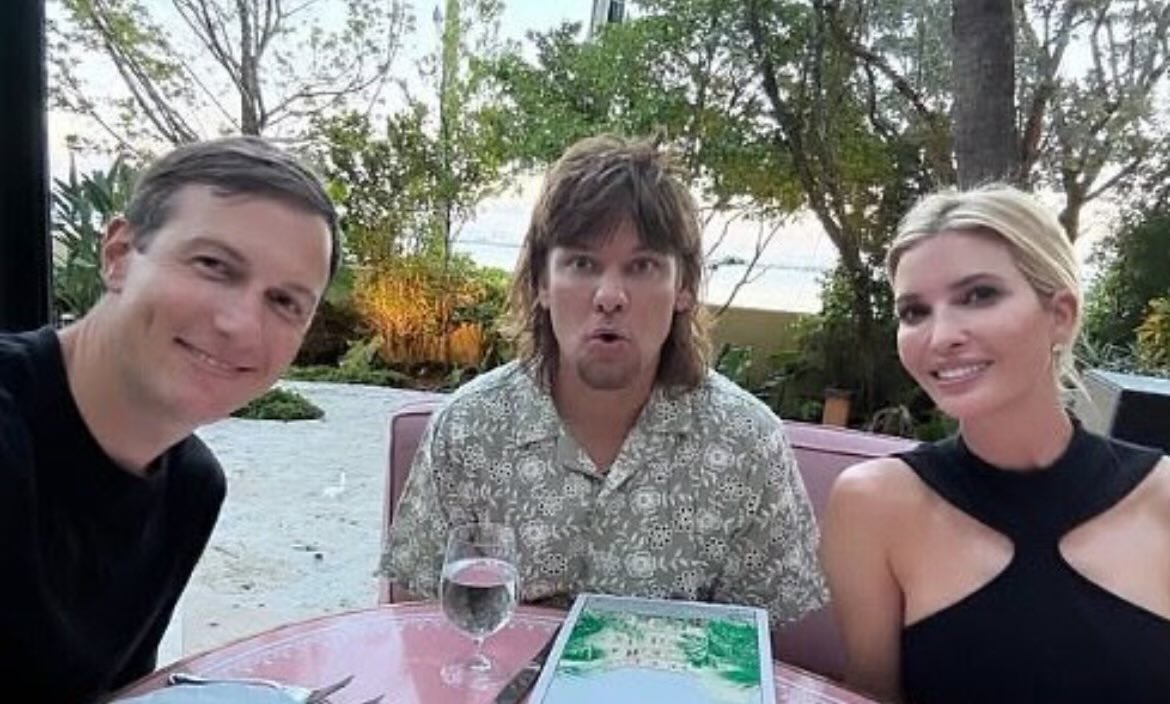 baloney_and_cheese tweet media