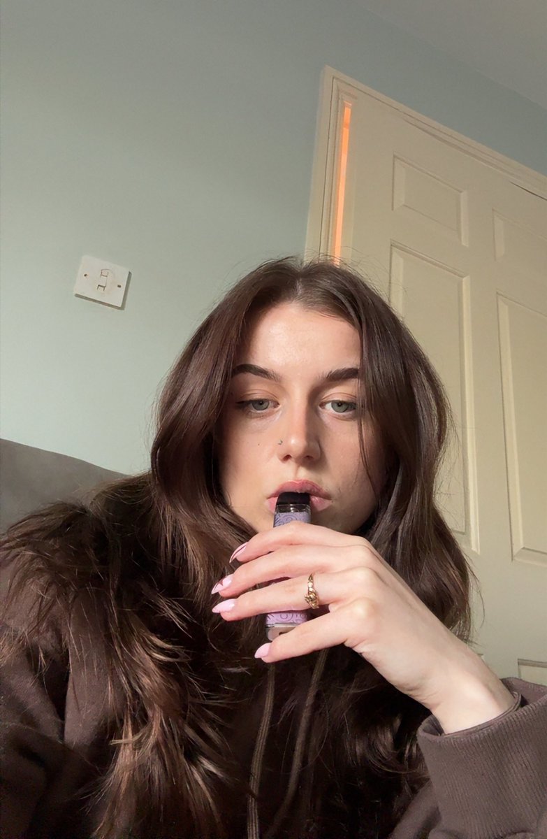rebecca tweet media