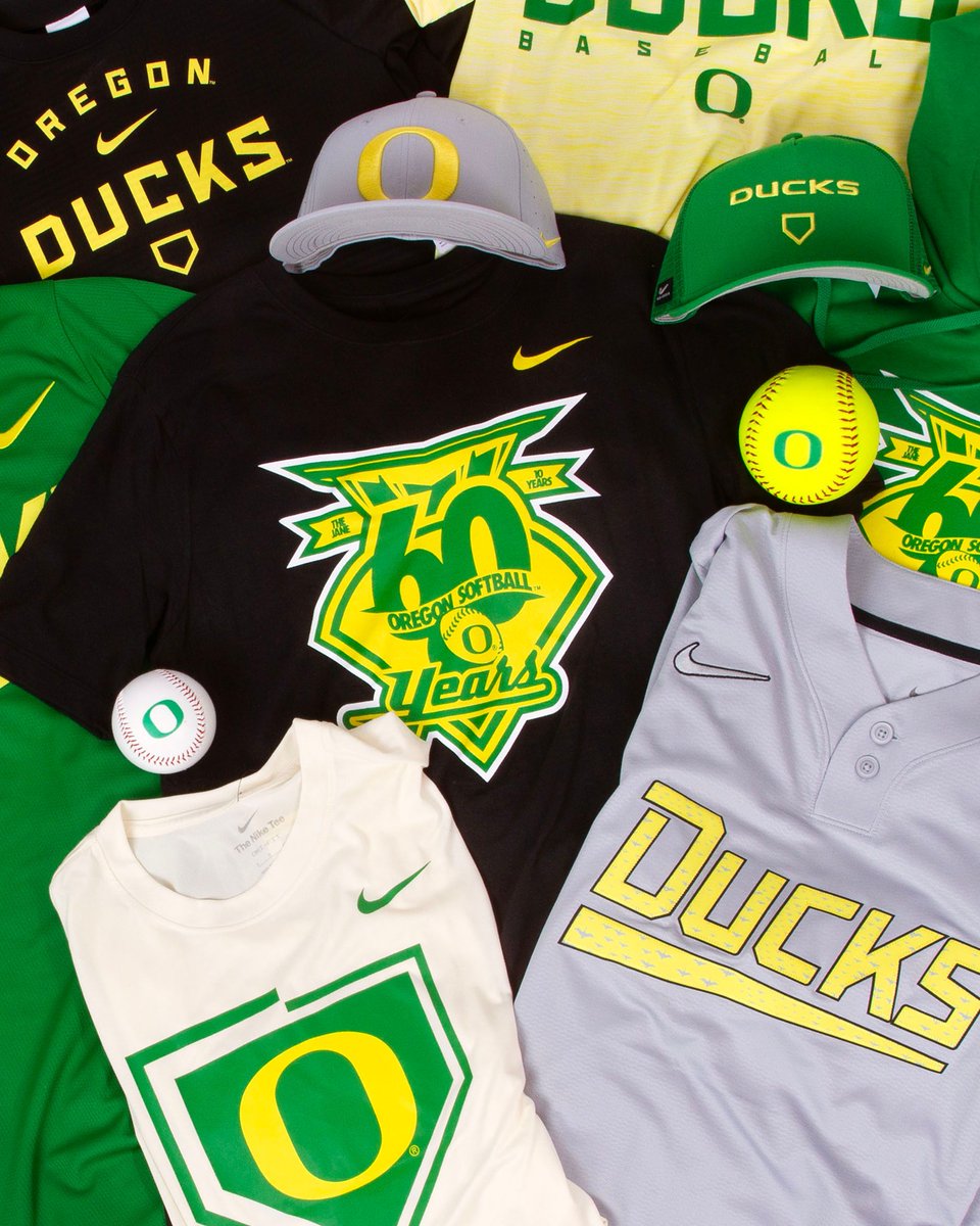 The Duck Store tweet media