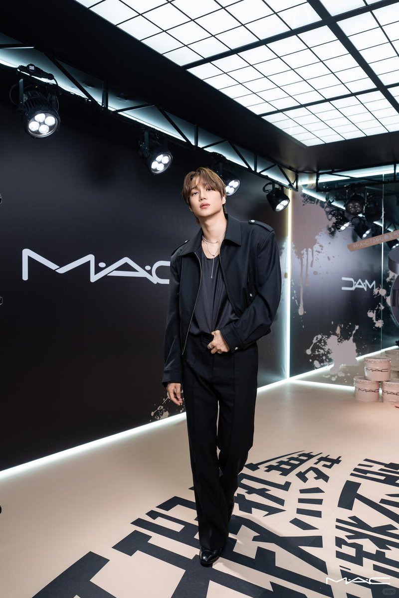 linda. | vote for kai tweet media