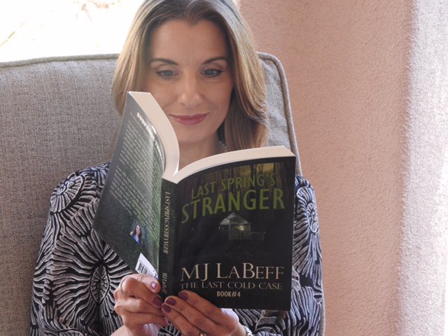MJLaBeff's tweet image. It starts as a prank that ends in death. Homicide detective Rachel Hood’s past comes back to haunt her when she investigates a cold case &amp;amp; discovers she’s involved in the crime. Guilty or innocent? #read Last Spring’s Stranger to find out mybook.to/LastColdCase #MysteryThriller