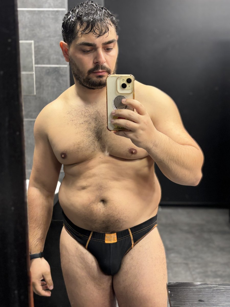 chiccochiccononlosa tweet media