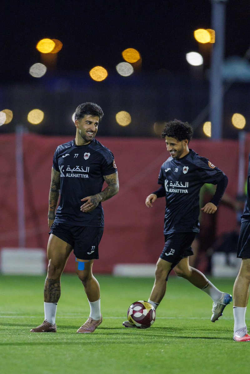 𓃗 Mαԋɱσυԃ | ♛ tweet media