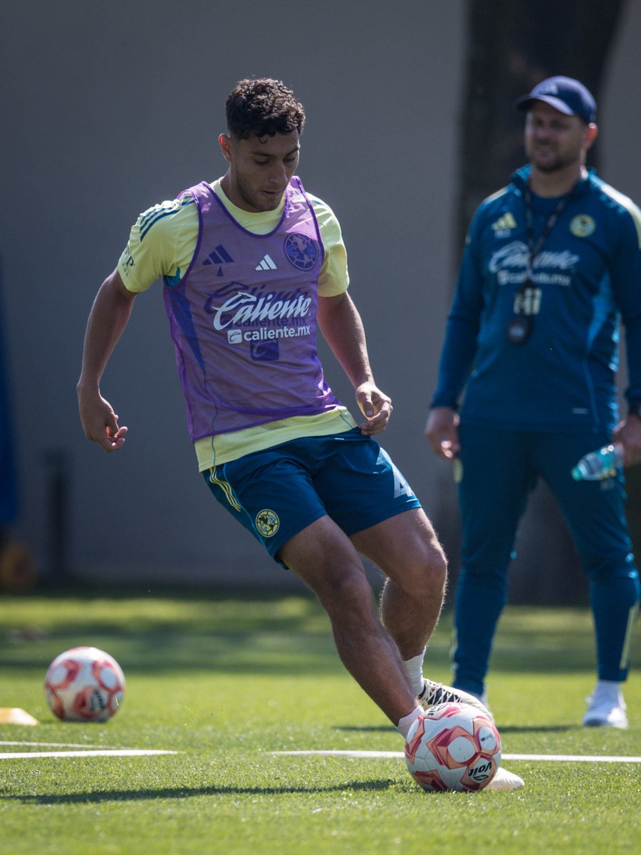 Club América tweet media