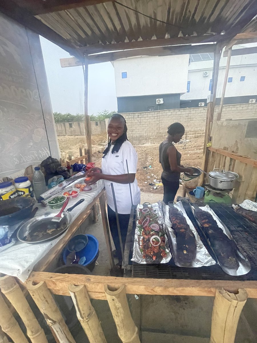 MARK ✠ tweet media