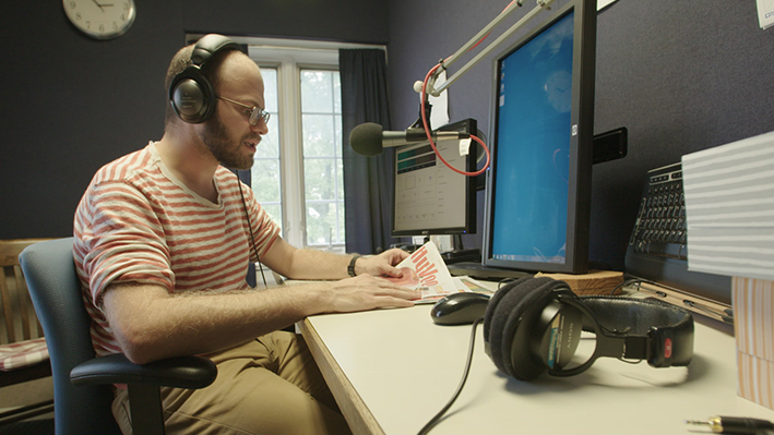 RuralPMAlliance's tweet photo. Audio-Reader @UnivOfKansas  is a lifeline for individuals who are blind or print-disabled in Kansas. Thanks to 250+ volunteers reading local news &amp; public radio partnerships, neighbors stay rooted in their communities. 

📖 https://t.co/bbwzXvEpkZ   

 @kprnews @KUAudioReader https://t.co/sLnBiBxIOG