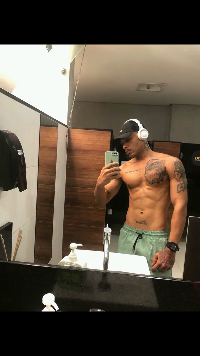 2L 🇺🇸 tweet media