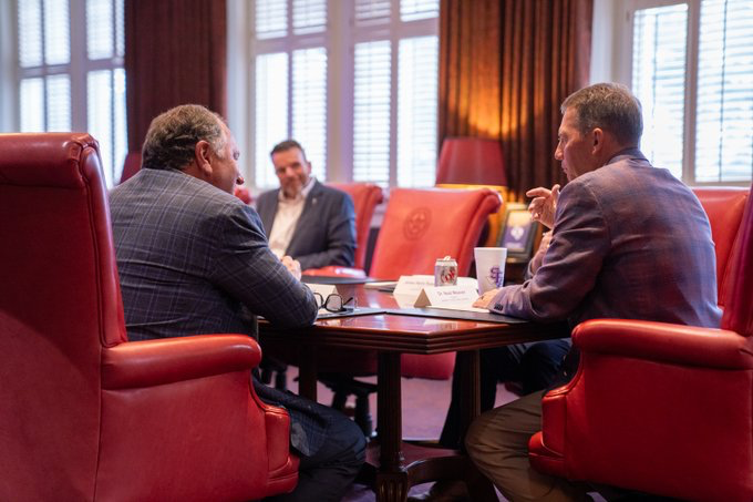 Dr. Neal Weaver tweet media