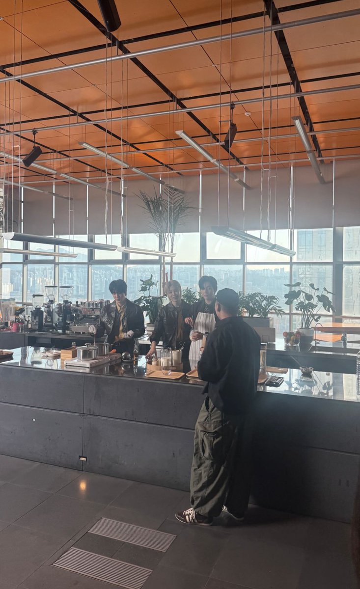 BTS Charts News tweet media