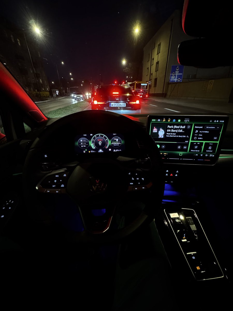 Bartek Wrzosek tweet media