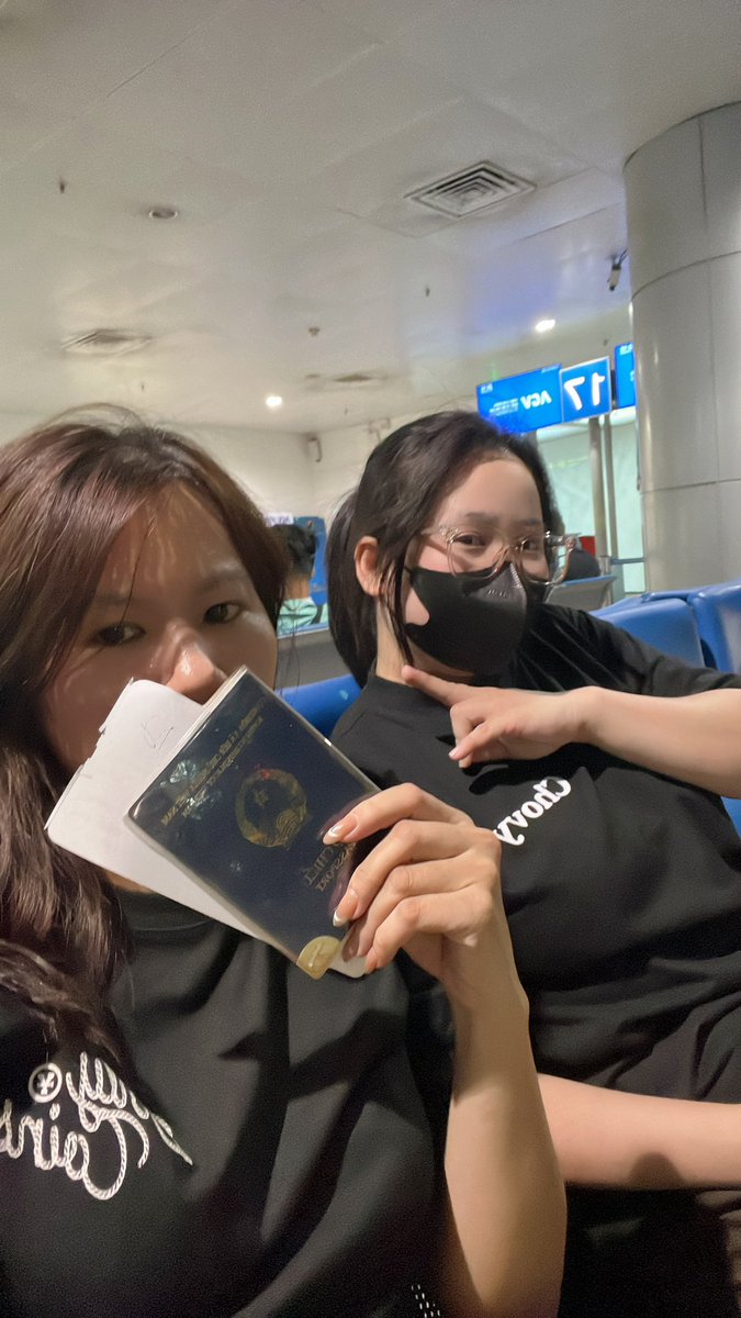 MiraclesJD tweet media